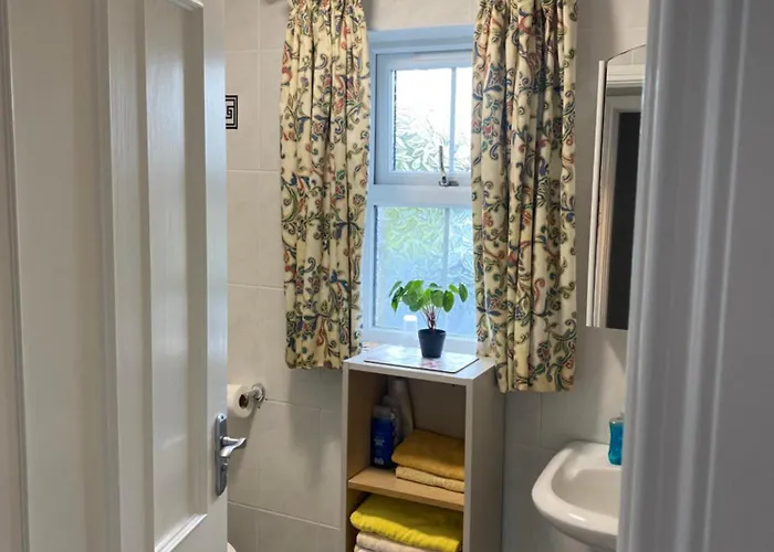 Killyliss Nyaraló *